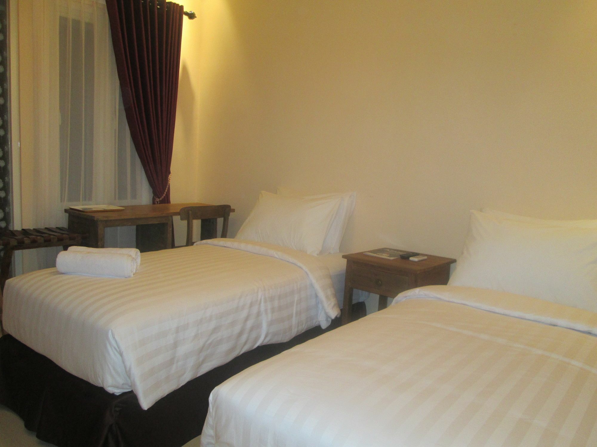 Front One Boutique Baluran Malang Hotel Екстериор снимка
